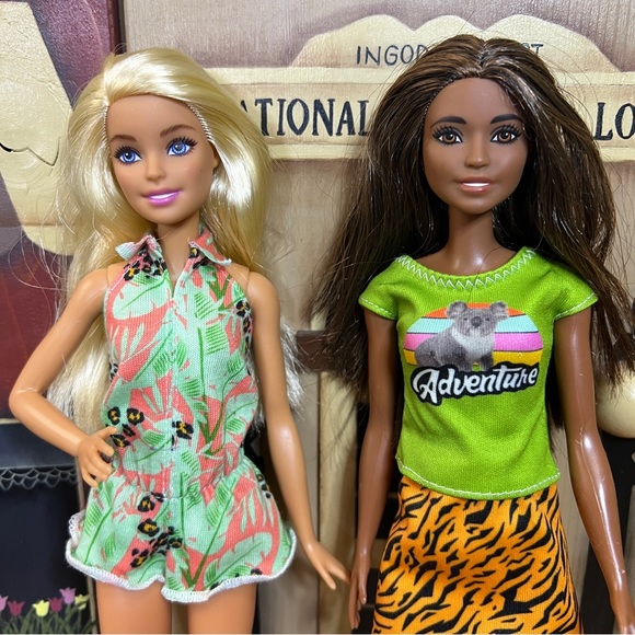 2 Barbie Replacement Dolls for Barbie 2021 Wildlife Adventure Gift Set - Picture 3 of 8
